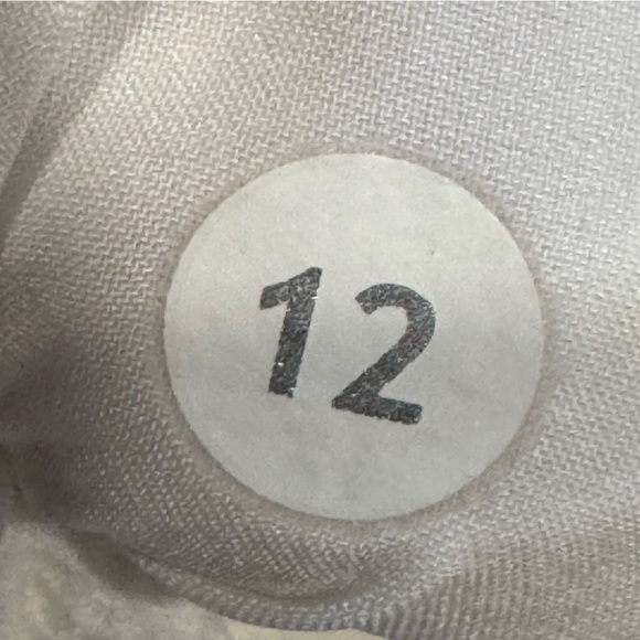 Lululemon Time To Shine Jacket in White Sz 12 - Picture 11 of 11